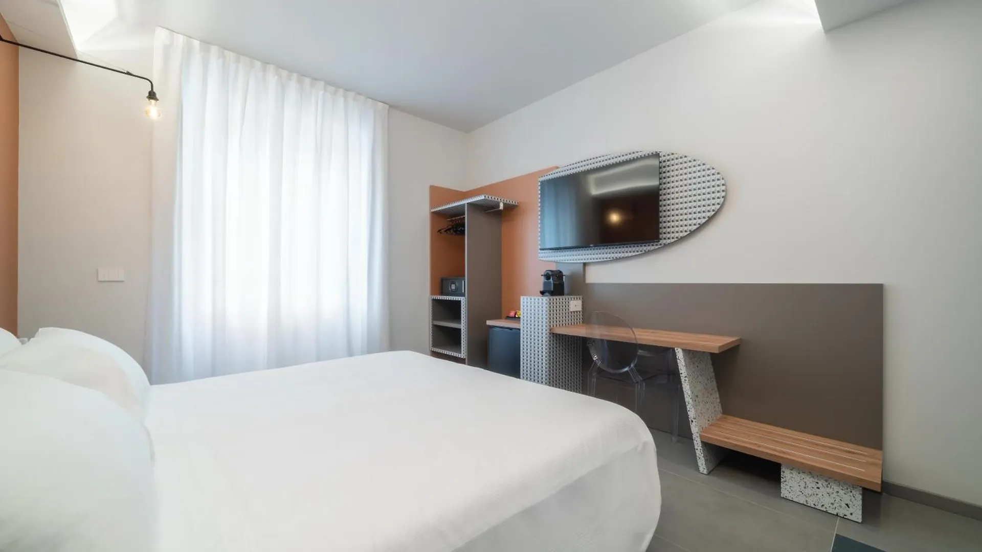 Brera Guest House Милан